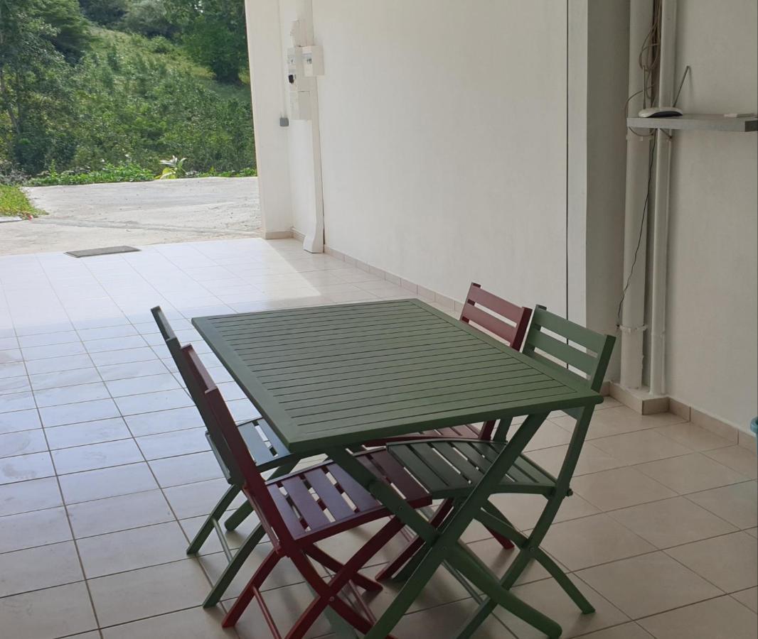 Villa Rayon de Soleil T2 Sainte-Anne  Exterior foto